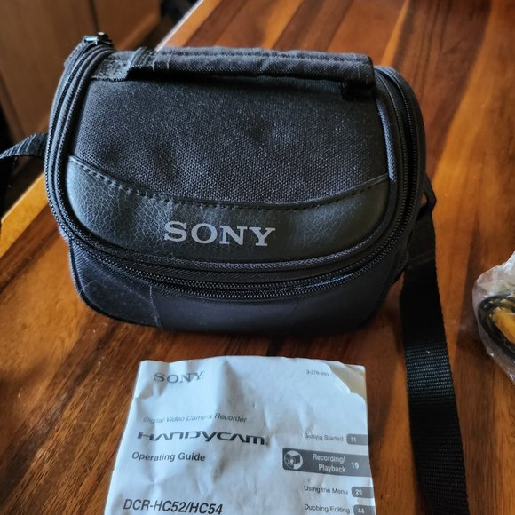 Sony DCR-HC52 MiniDV Handycam Camcorder with 40x Optical Zoom - Picture 8 of 8